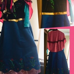 Women’s Anna Frozen Cosplay Dress Costume size M (8/10) New